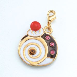 [33-130] Clover - Cake Pendant