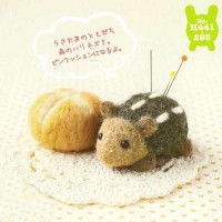 [H441-295] Hamanaka Felt Wool kit - Hedgehog & Wagashi