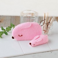 [H441-350] Hamanaka Felt Wool kit - Rabbit and Son Cleaner