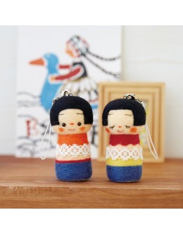 [H441-412] Hamanaka Felt Wool kit - Kokeshi Doll
