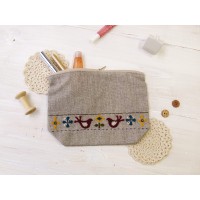  [YS-6] Sunfelt 羊毛氈材料包 - 刺繡小包包