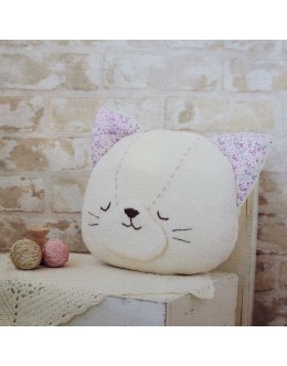 Hamanaka H434-022 Organic Cotton Series Cat Cushion Sewing Kit