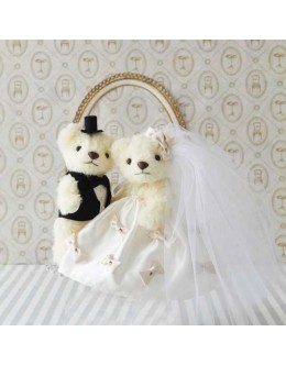 Clover 68-752 Wedding Bear Sewing Kit