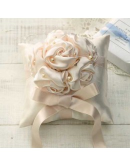 Clover 69-706 Rose Bouquet Ring Pillow Sewing Kit